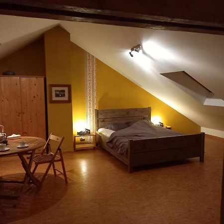 Aux Saveurs D'Enneille Bed & Breakfast Durbuy Eksteriør bilde