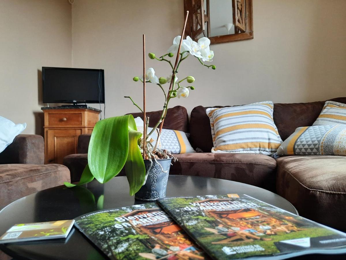 Aux Saveurs D'Enneille Bed & Breakfast Durbuy Eksteriør bilde