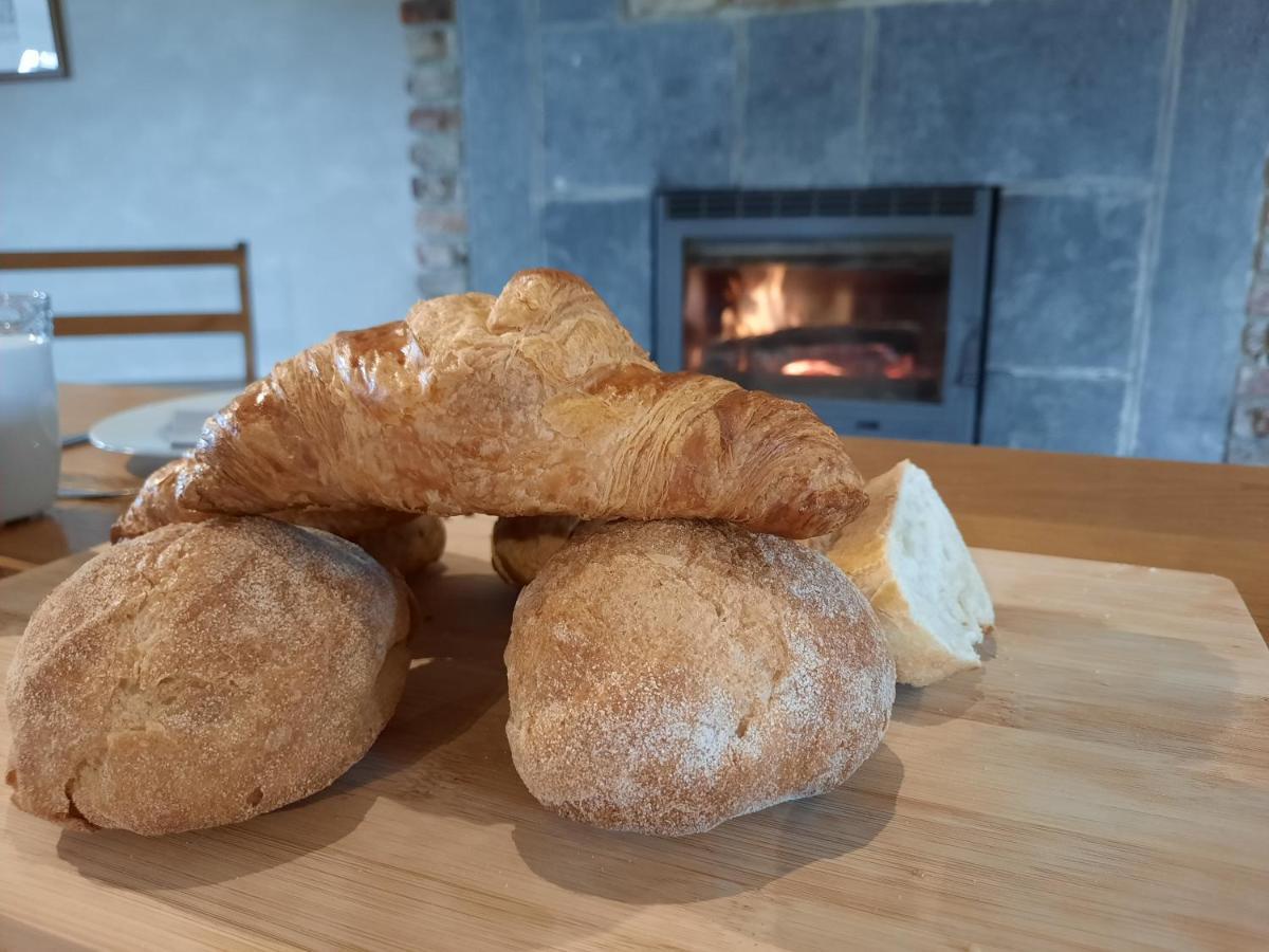 Aux Saveurs D'Enneille Bed & Breakfast Durbuy Eksteriør bilde