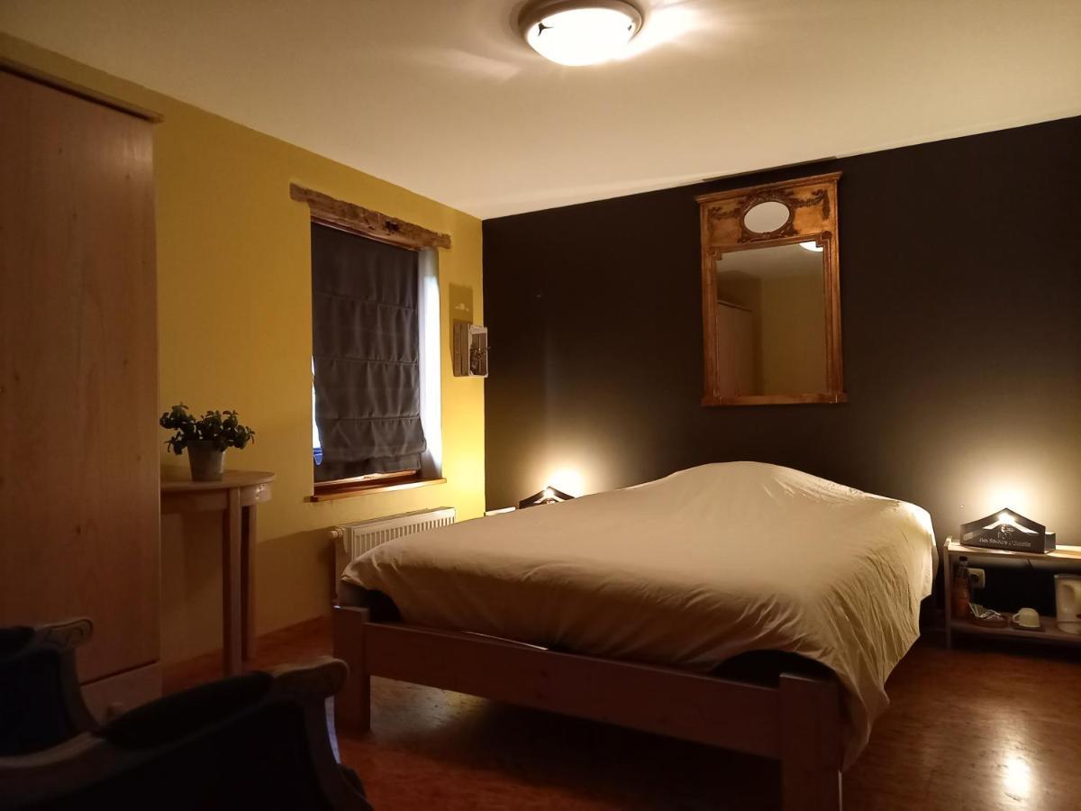 Aux Saveurs D'Enneille Bed & Breakfast Durbuy Eksteriør bilde